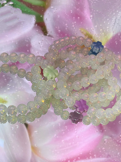 Cloudy Glass Clover Bracelet